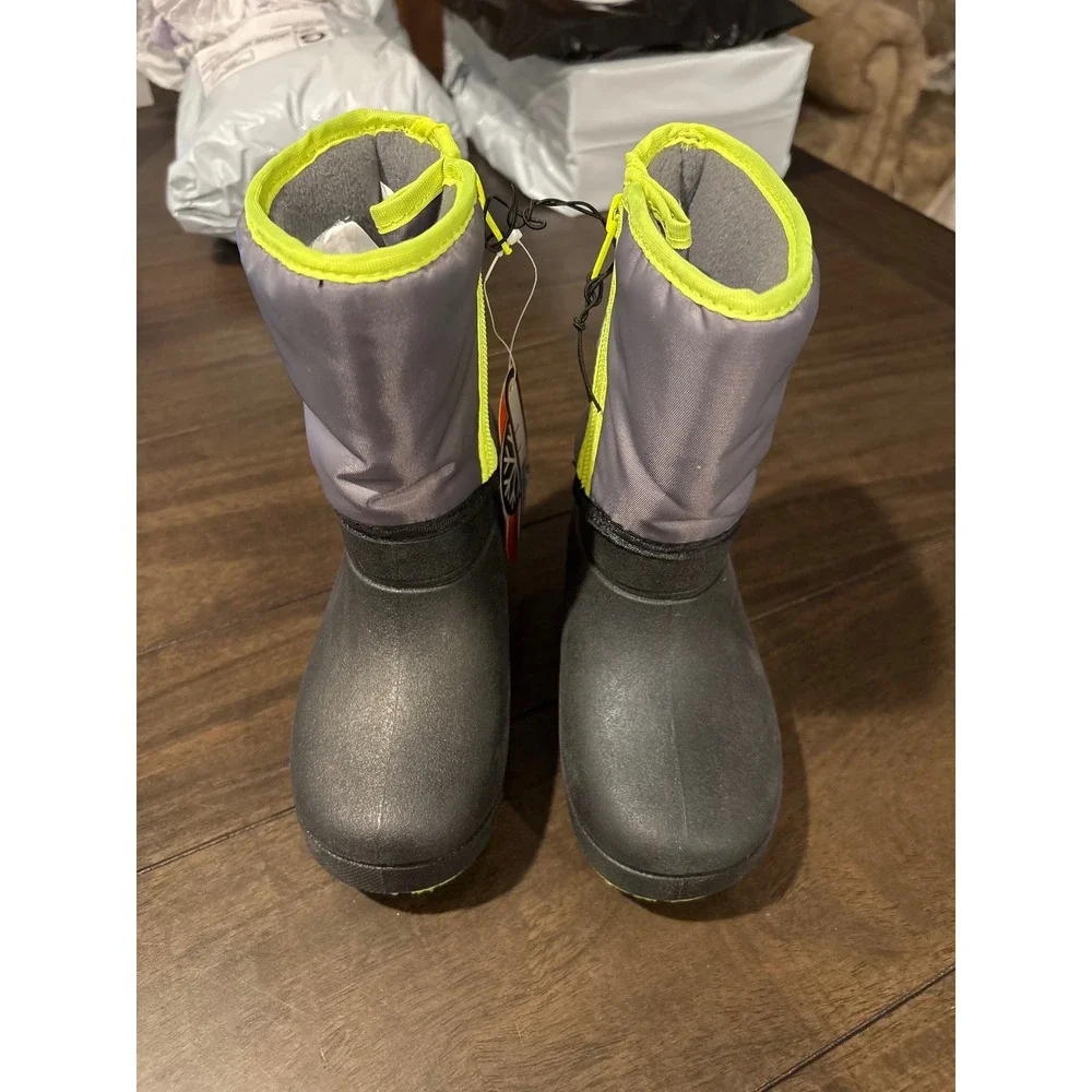 Wonder Nation Kids Snow Boots Grey Black Neon Yellow Zip -5F Rated Size 9 New